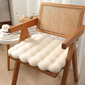 Imitation rabbit fur carpet square chair cover seat cushion, luxury rabbit fur small rug fluffy floor mat, suitable for living room sofa (Color: beige, size: 45cm)